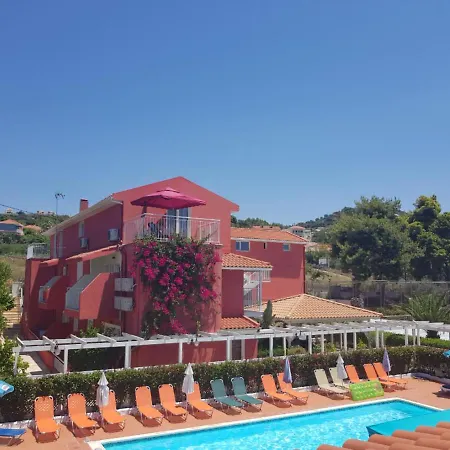 Makris Yialos Aparthotel *