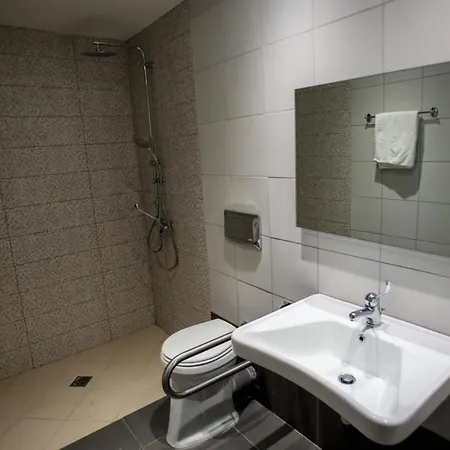 Makris Yialos Aparthotel *