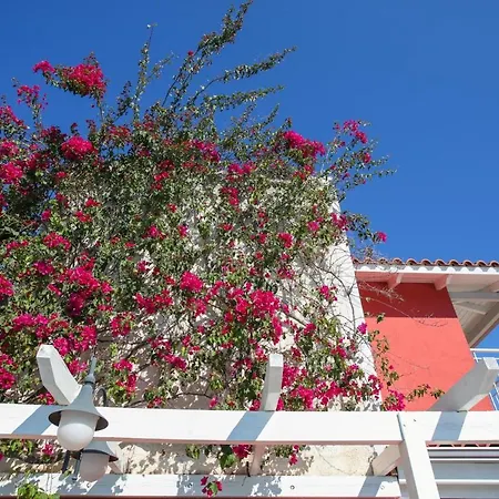 Aparthotel Makris Yialos