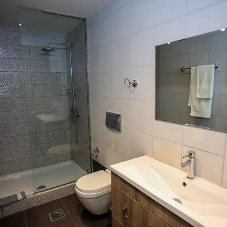 Aparthotel Makris Yialos *
